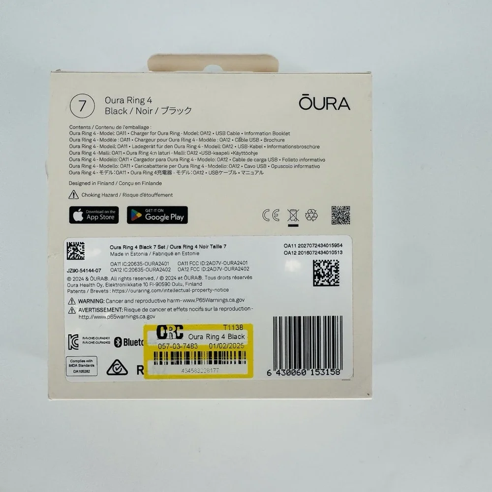 Oura Ring 4 Black Size 7 Activity Tracker OA11 OA12 with Charger iOS Android